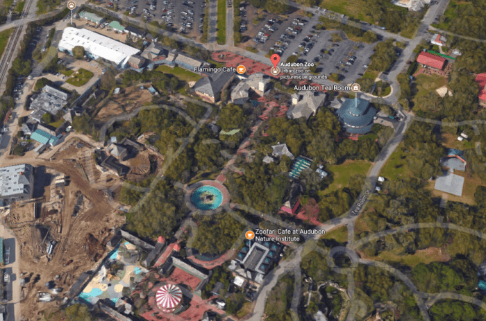 jurassic-park-entrance