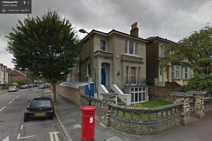 gimme-gimme-gimme-house-sv-2