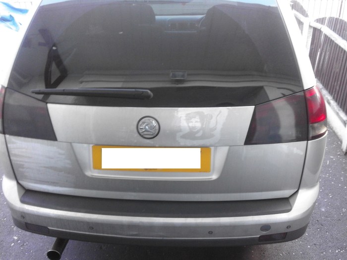 ed-sheeran-car-drawing-1