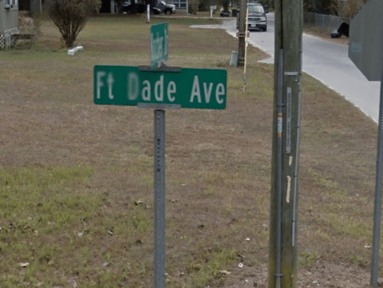 fort-dade-avenue-sign2.PNG
