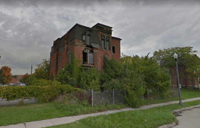 abandoned-detroit-sv.PNG