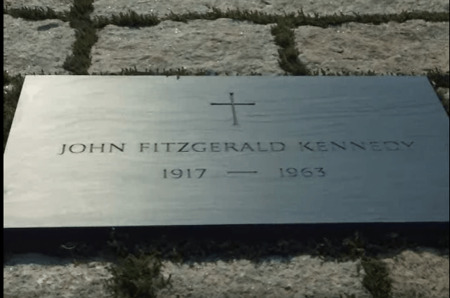john-f-kennedy-grave-location-yt.PNG