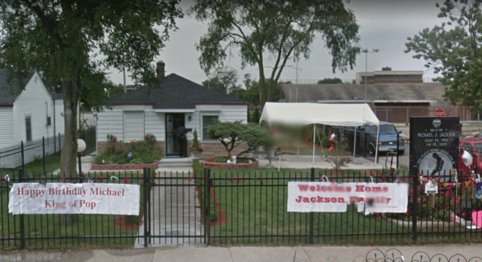 michael-jackson-childhood-home.PNG