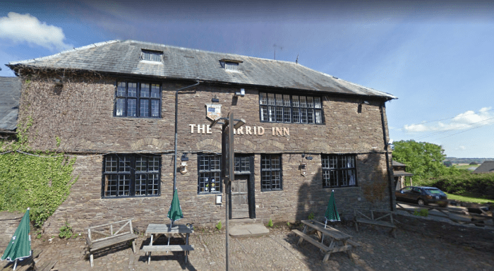 the-skirrid-inn.PNG