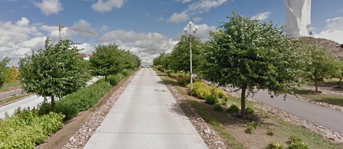 jeremy and richard driving to the jesus statue street view