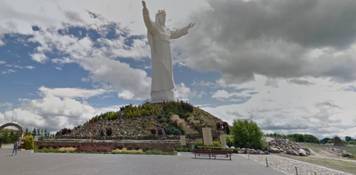 jesus statue street view