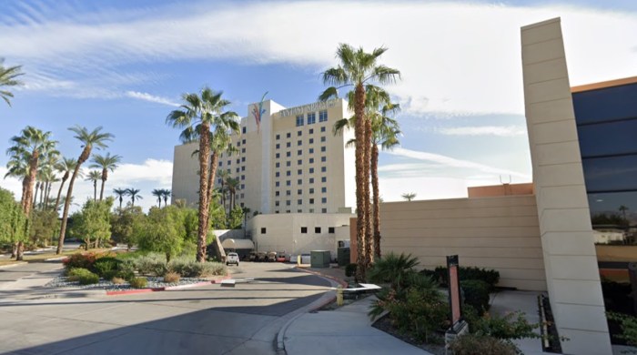 fantasy springs street view