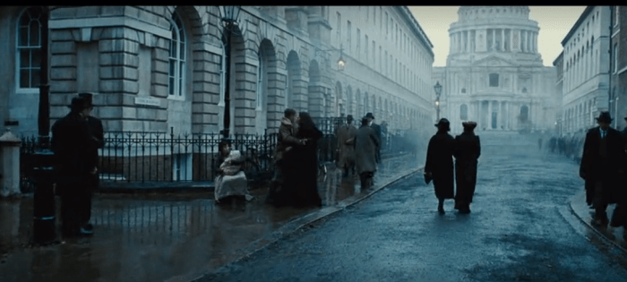 wonder-woman-high-street