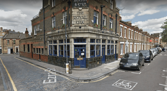 the-royal-oak-pub2.PNG