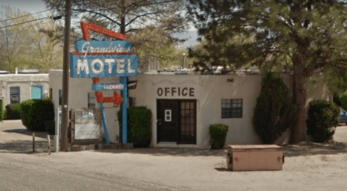 grandview-motel2.PNG