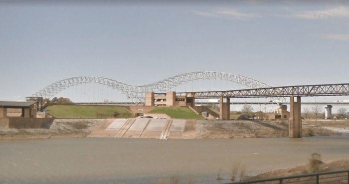 memphis-bridge2.PNG