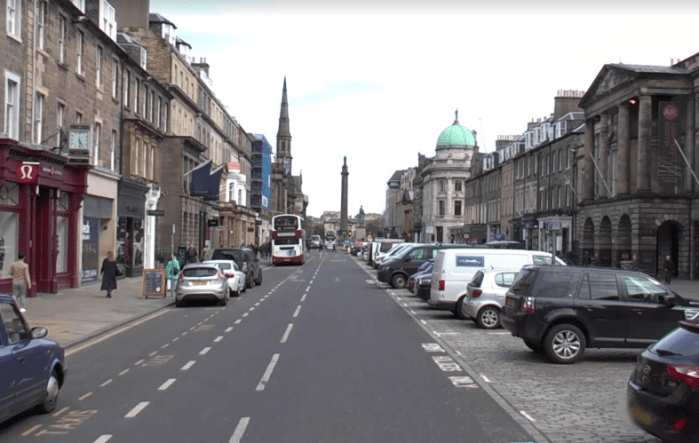 edinburgh-high-street2.PNG