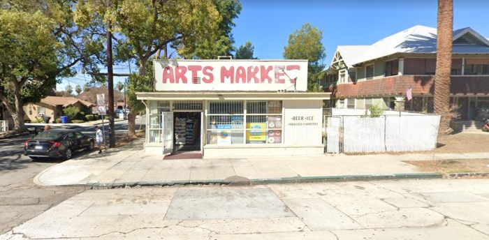 arts market street view