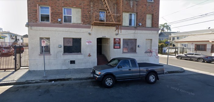 dahmers apartment street view 2